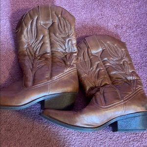 Women’s Cowboy Boots